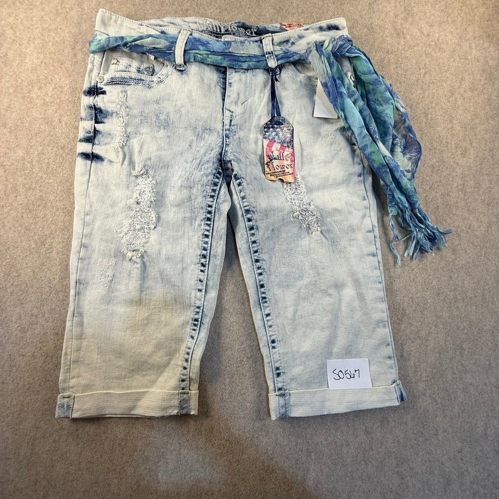 WallFlower Luscious Curvy Capri Jeans Acid Wash Distressed Scarf Belt 11 NWT